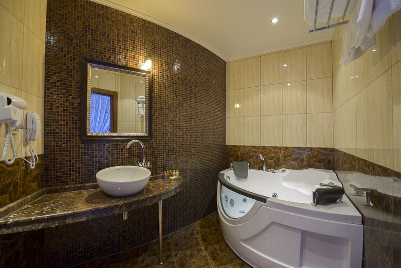 סנט קונסטנטין והלנה Kristel Hotel מראה חיצוני תמונה