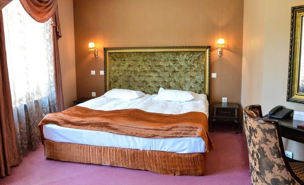 סנט קונסטנטין והלנה Kristel Hotel מראה חיצוני תמונה