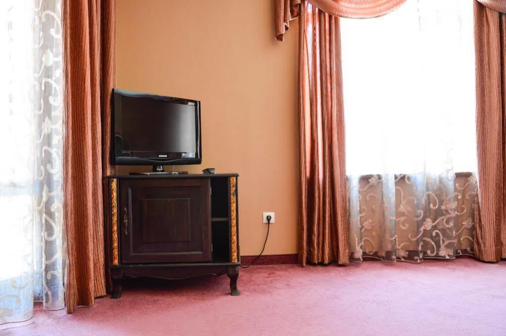 סנט קונסטנטין והלנה Kristel Hotel מראה חיצוני תמונה